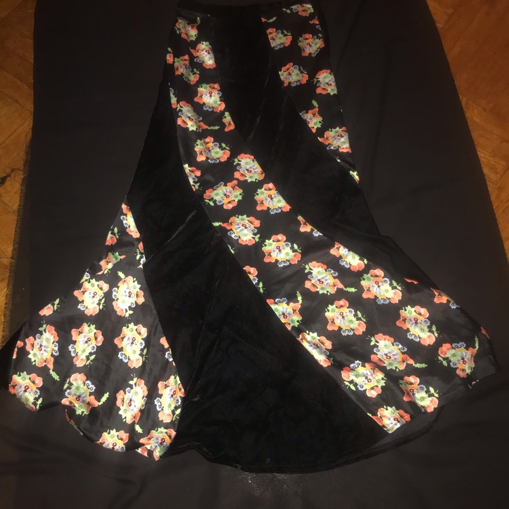 Vintage floral skirt